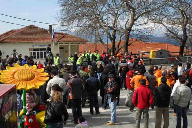 ΣΤΗΝ ΚΟΠΗ ΤΗΣ ΠΙΤΑΣ ΤΗΣ ΚΟΝΙΤΣΑΣ